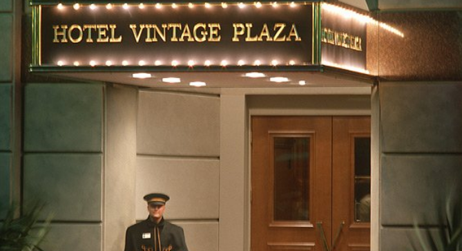 Vintage Plaza Hotel